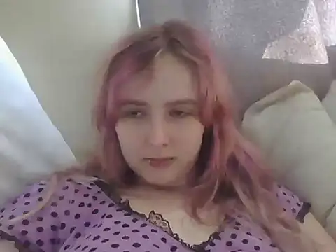 Valenciaishorny live