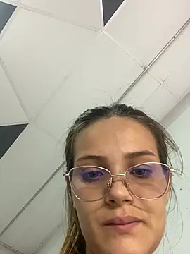mia_cute01 live