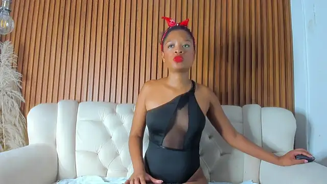 Brenda_Thomp live