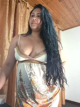 Alessandraa- live