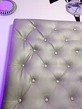 NatashaaBerry live