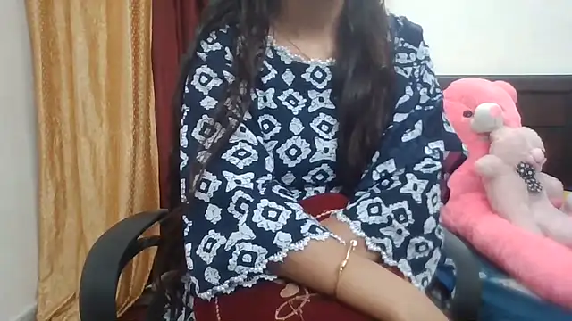 Sexy_iknoor live