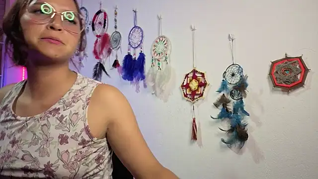 Zoe--khalL live