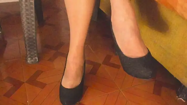 LADY-IN-BLACK live
