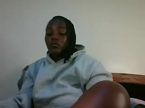curvyy254 live
