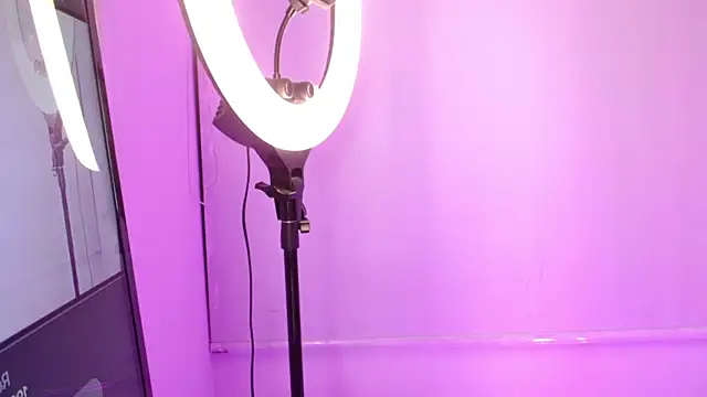 maddy_as live