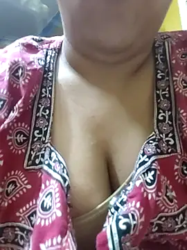 arushi9490 live