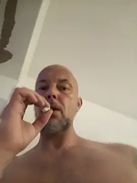 HornyDaddyMuscle live