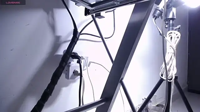 dirty_27cms live