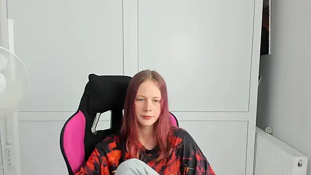 Skylar_spring live