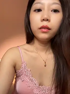xiaoyizi20261 live