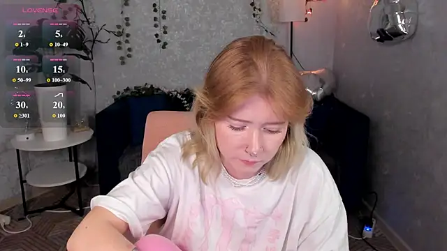 Elira_Vane live