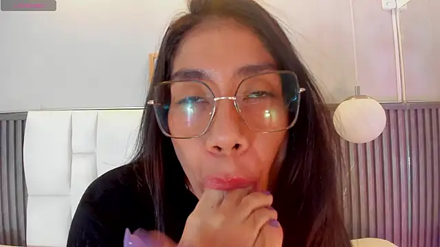 giana_gill live