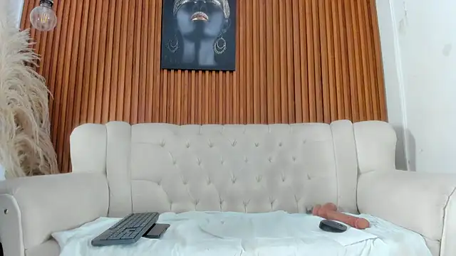 Brenda_Thomp live